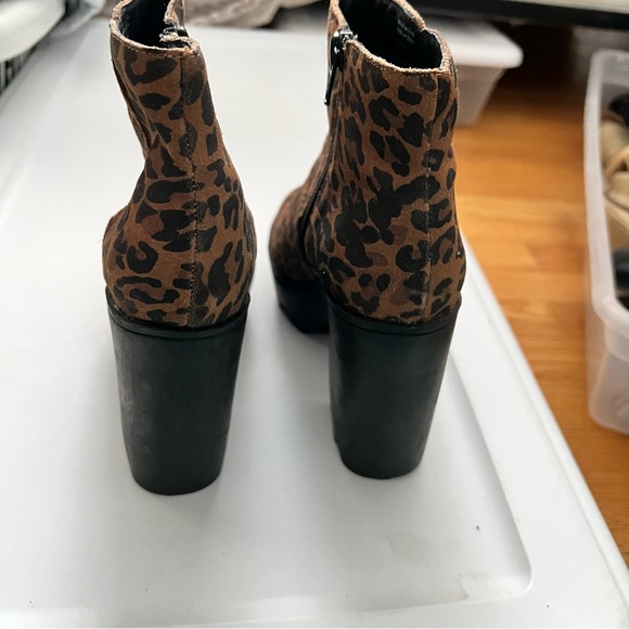 Aldo Leopard Ankle boots - Picture 7 of 7